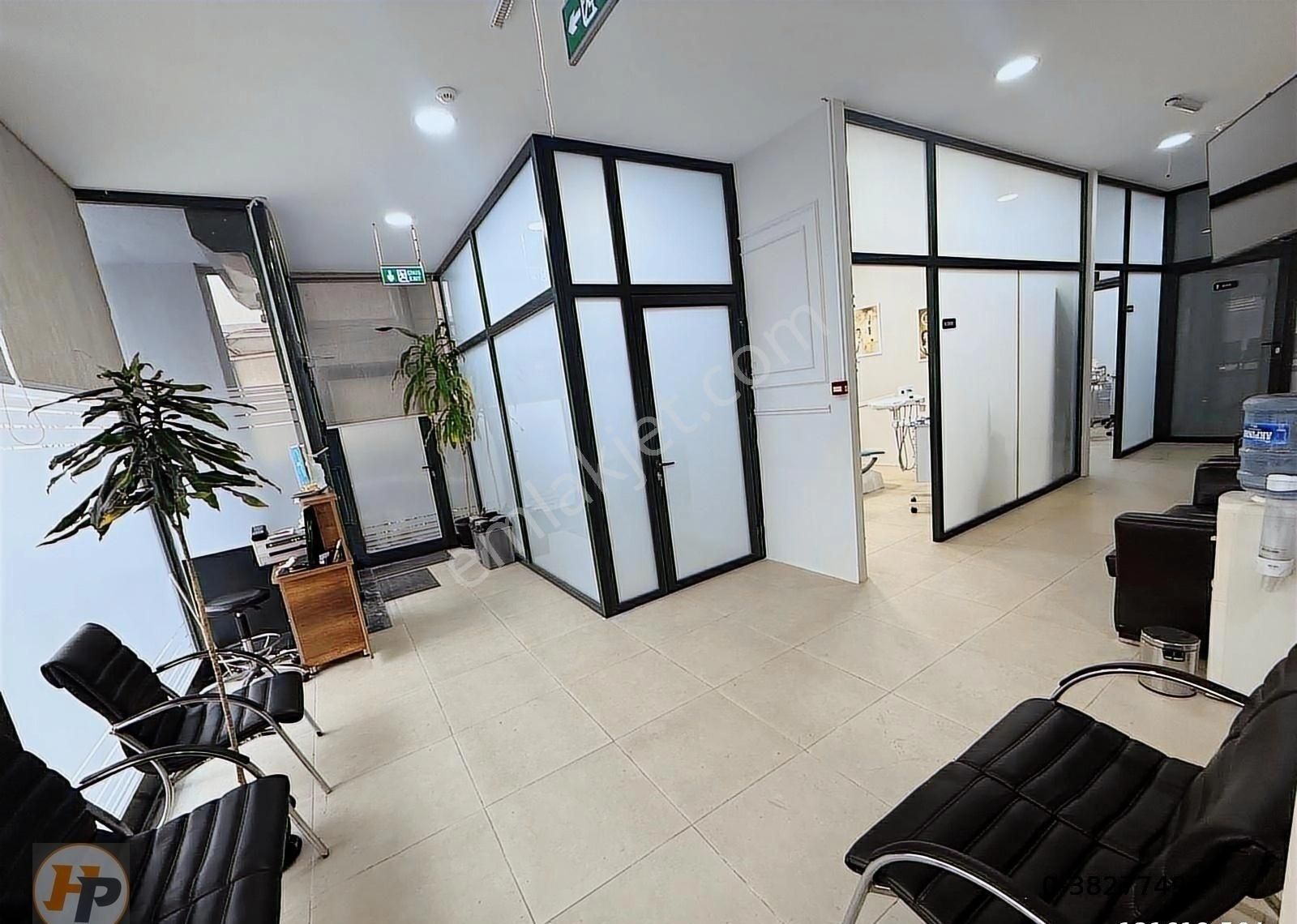 Cennet Mah. Cadde Üstünde Yeni Bina'da 2 Katlı Satılık Dükkan