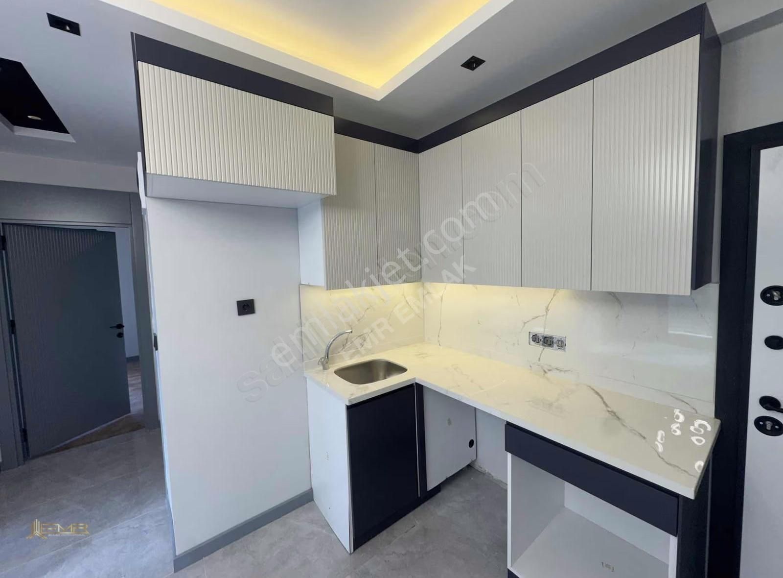 Emr'den 2+1 Lüks İşçilikli Uygun Fırsat Daire!!