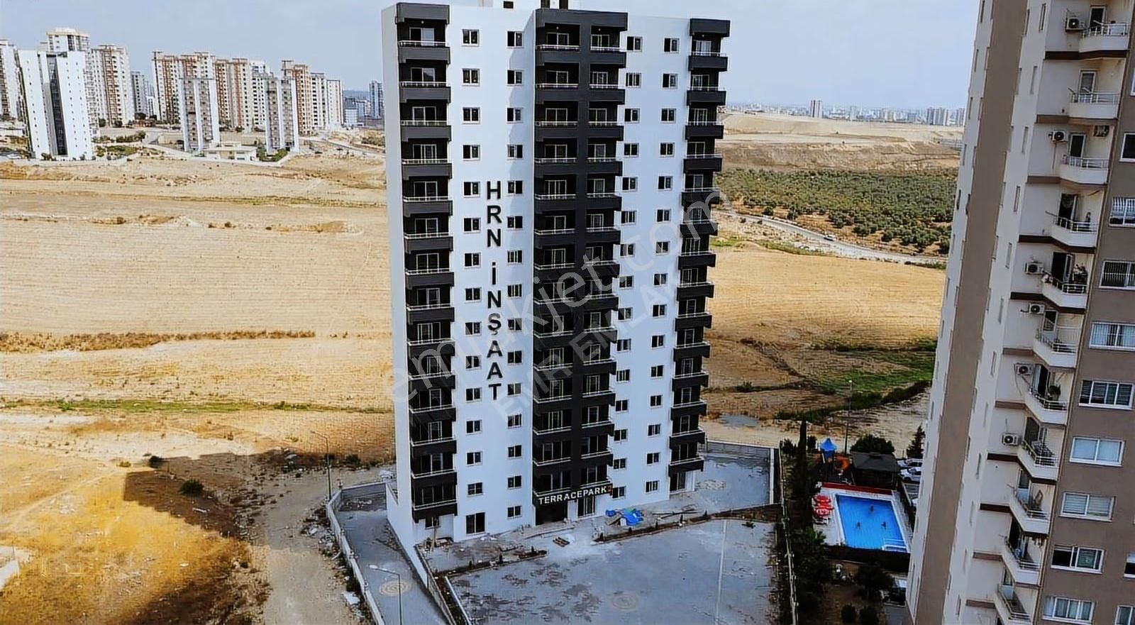 Sarıçamda Stadyum Civarı Eşyalı Kiralık Ultra Geniş 1+1 Daire