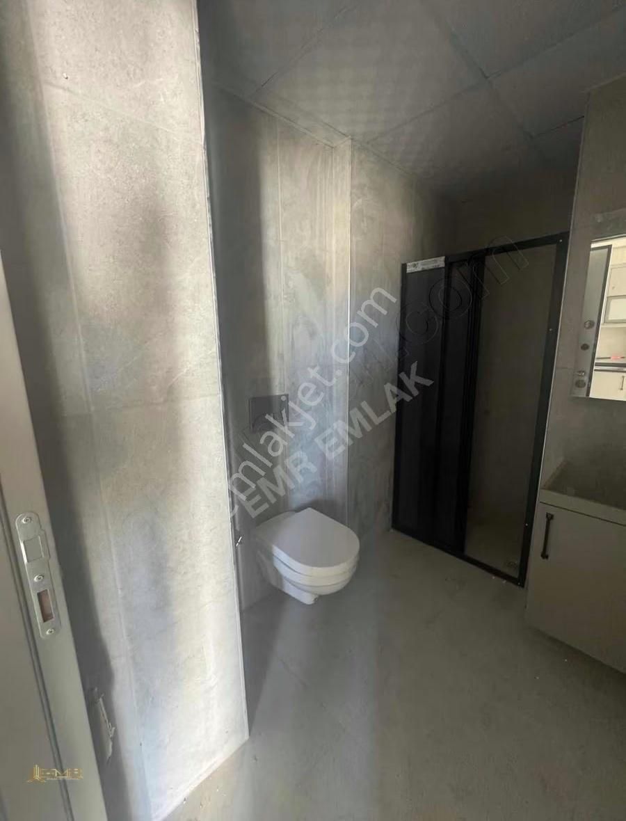 Gültepe Gelincik Caddesinde 2 Aya Teslim Satılık 1+1 Daire