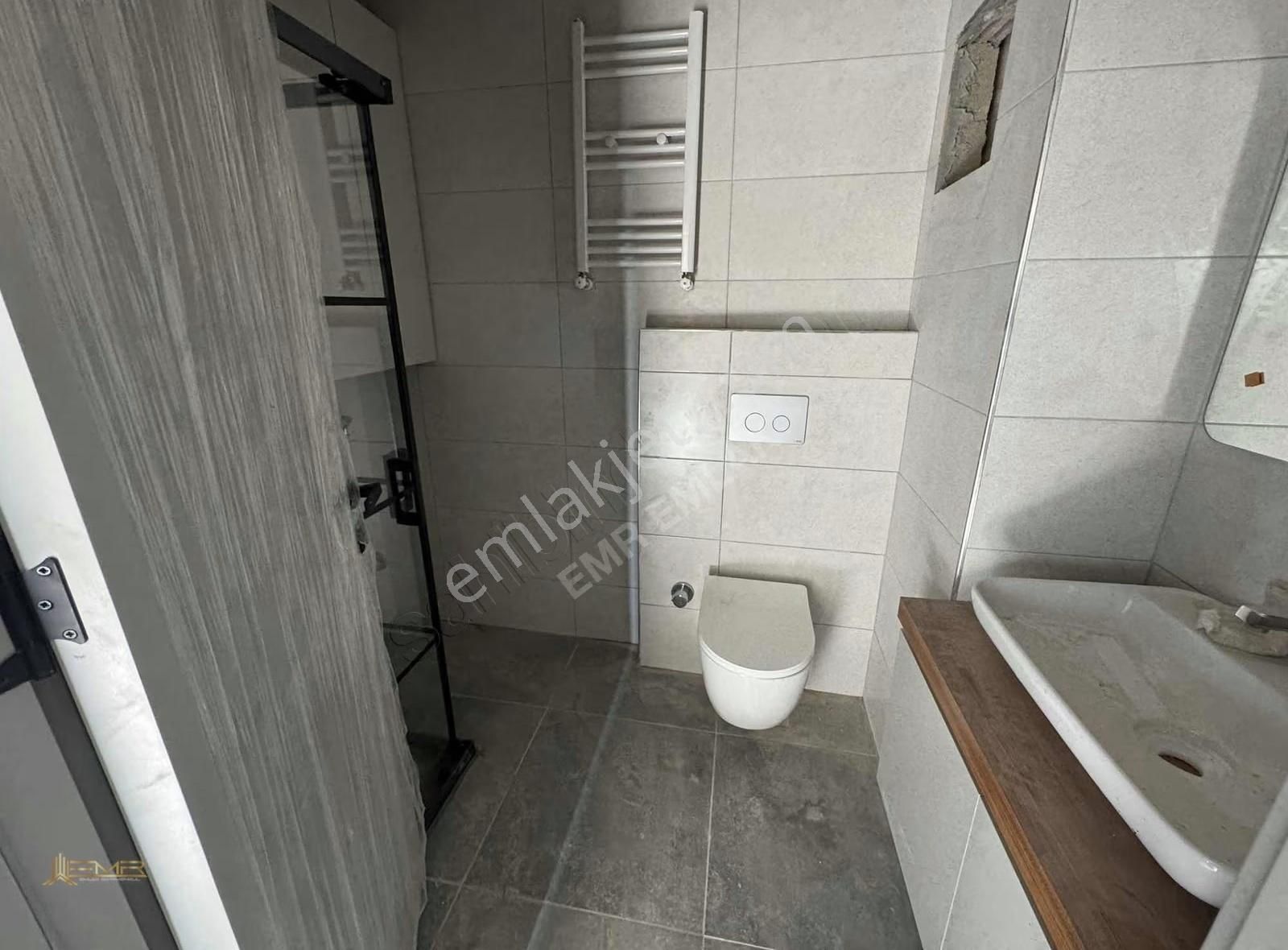 Emr'den Çınarlıda Cadde Üzeri 2+1 90 M2 Satılık Lüks Daire - Görsel 3