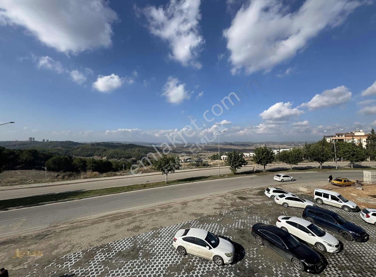 Emr'den Çınarlıda Cadde Üzeri 2+1 90 M2 Satılık Lüks Daire - Görsel 16