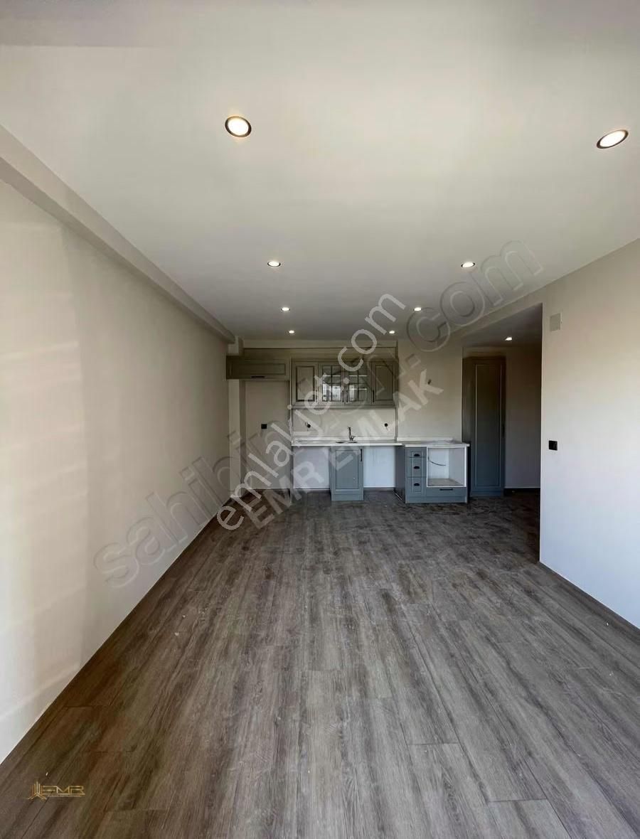 Emr'den Fırsat 1+1 Özel İşçilikli Lüks Satılık Daire - Görsel 3