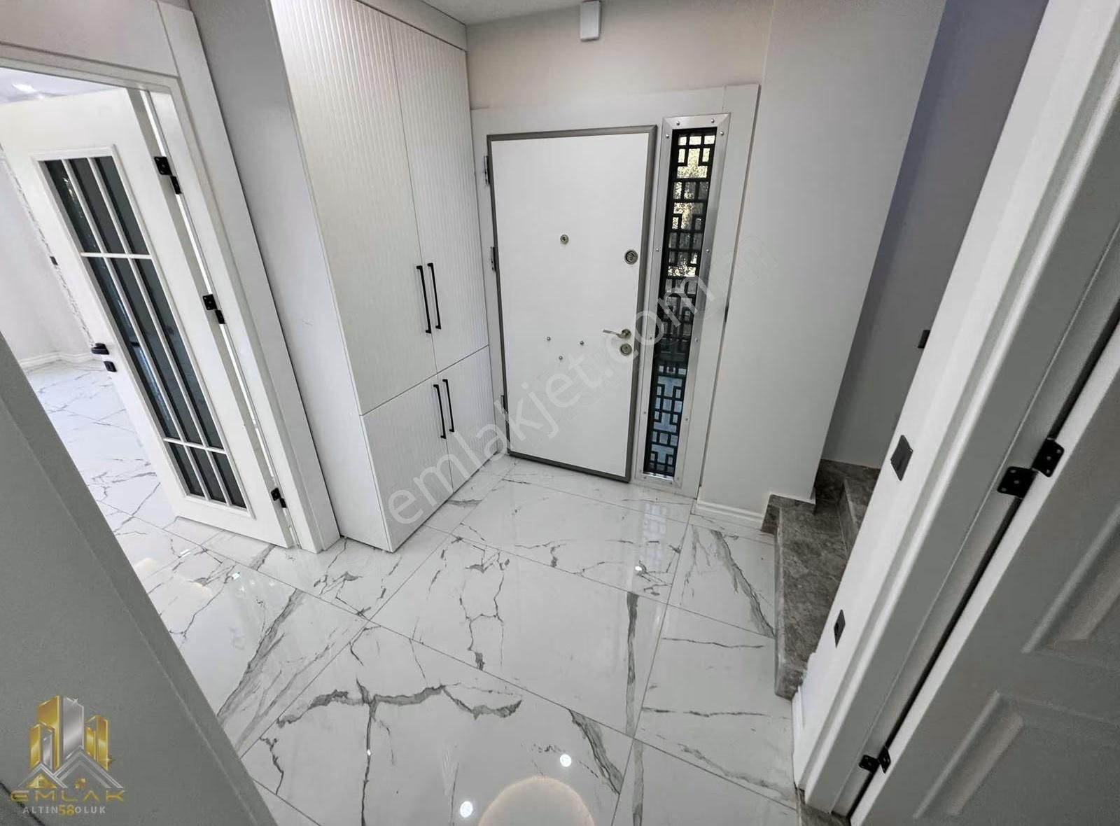 Emlak-58,den Altınoluk Narlıda Sıfır 5+1 Müstakil Lüx Villa - Görsel 12