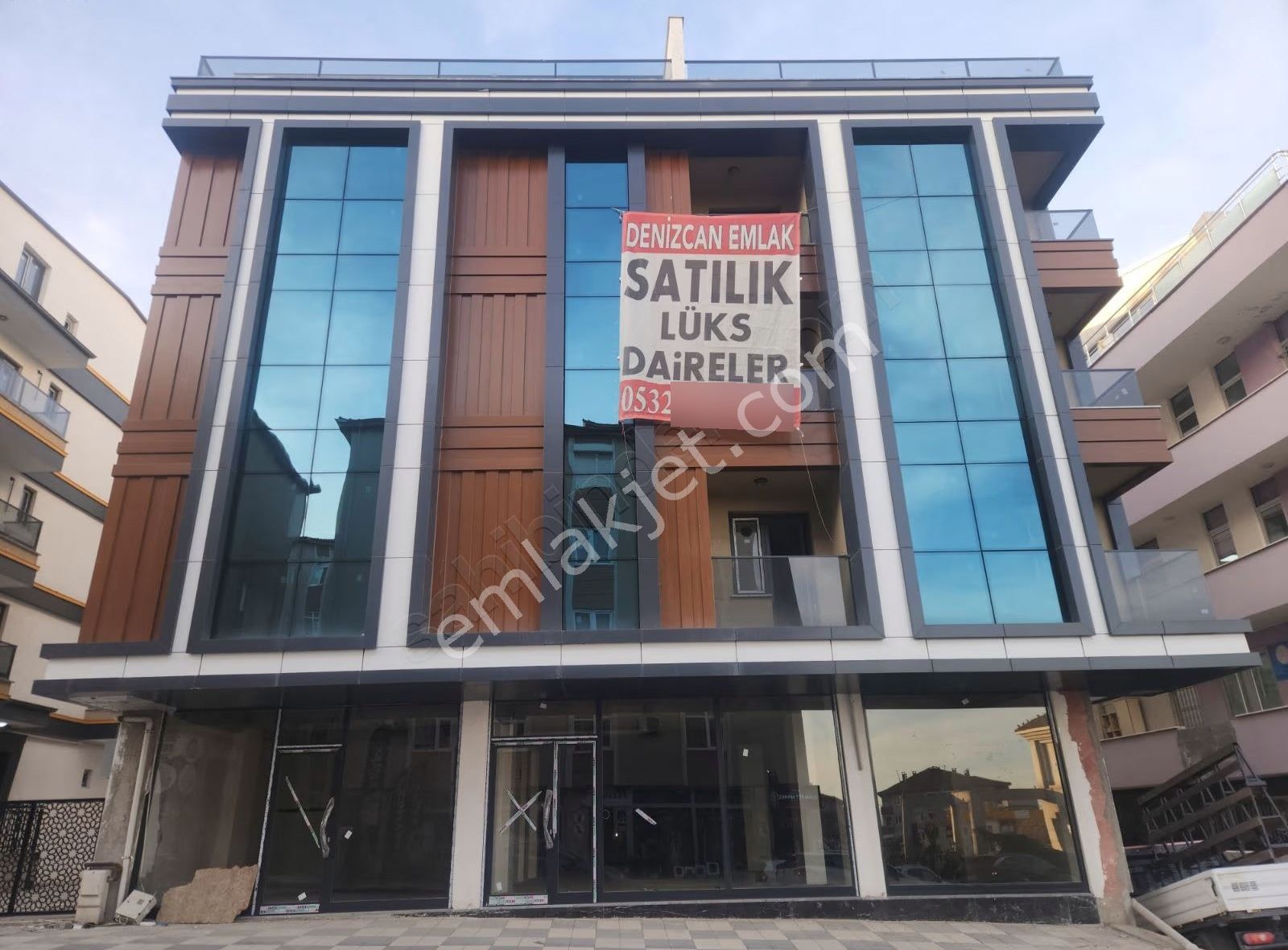 Denız Can Emlak Merkezi Konumda Asansörlü 5+1 Kelepir Üst Dublek - Görsel 27