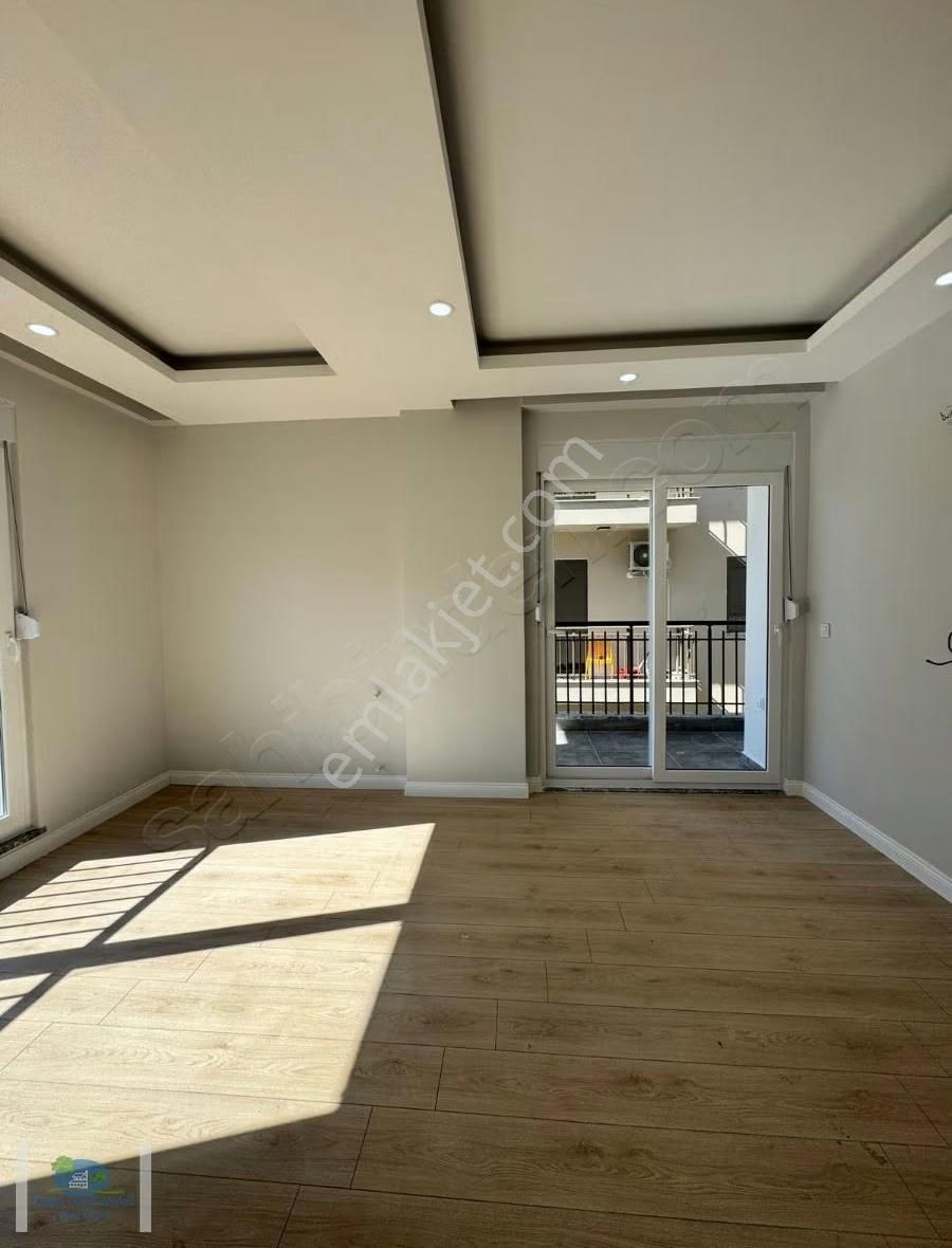 Ilıca Merkezde Asansörlü Depolu Ebeveyn Banyolu Ara Kat 2+1 - Görsel 4