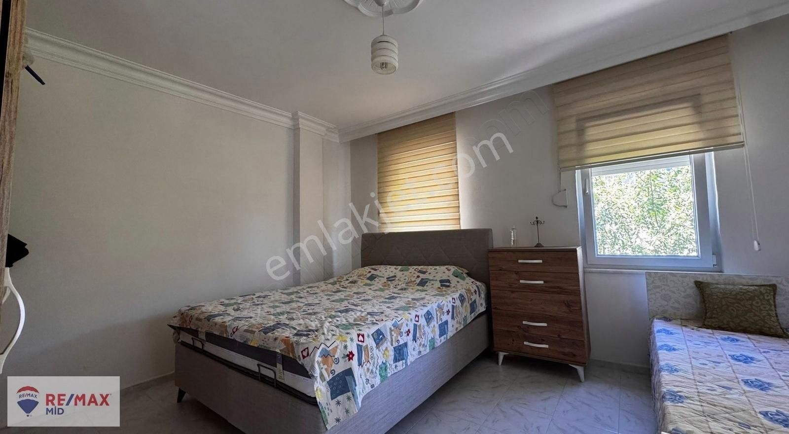 Remax Mid Satılık Denize 100 Mt. Mesafede 5+1 Villa - Görsel 6