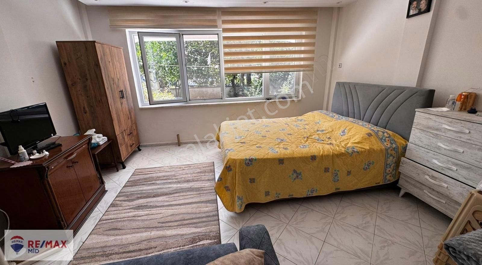Remax Mid Satılık Denize 100 Mt. Mesafede 5+1 Villa - Görsel 29