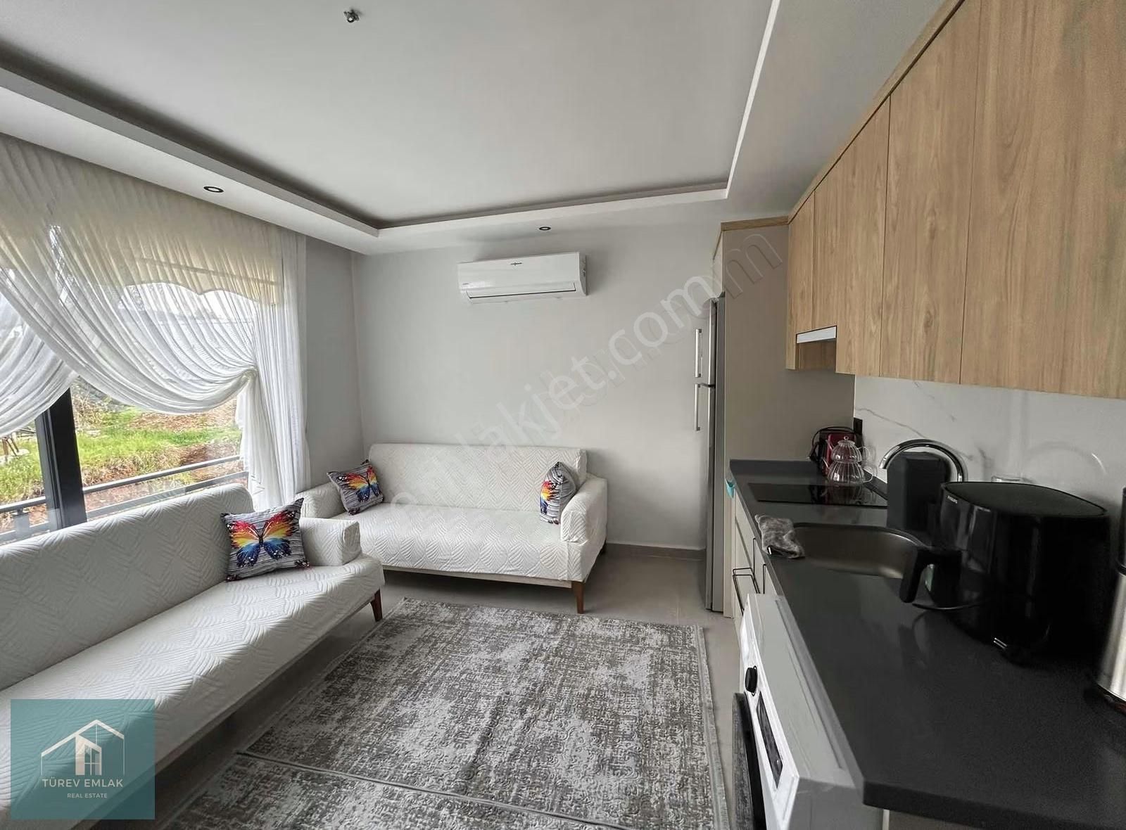 Çevreyolunda Kiralık 1+1 Full Eşyalı Lüks Daire - Görsel 5