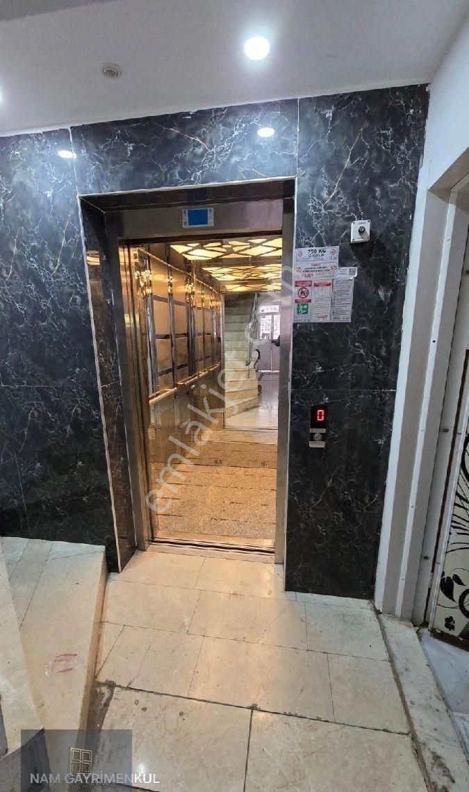 Barış Mahallesi'nde 1+1 Eşyalı Daire - Görsel 3