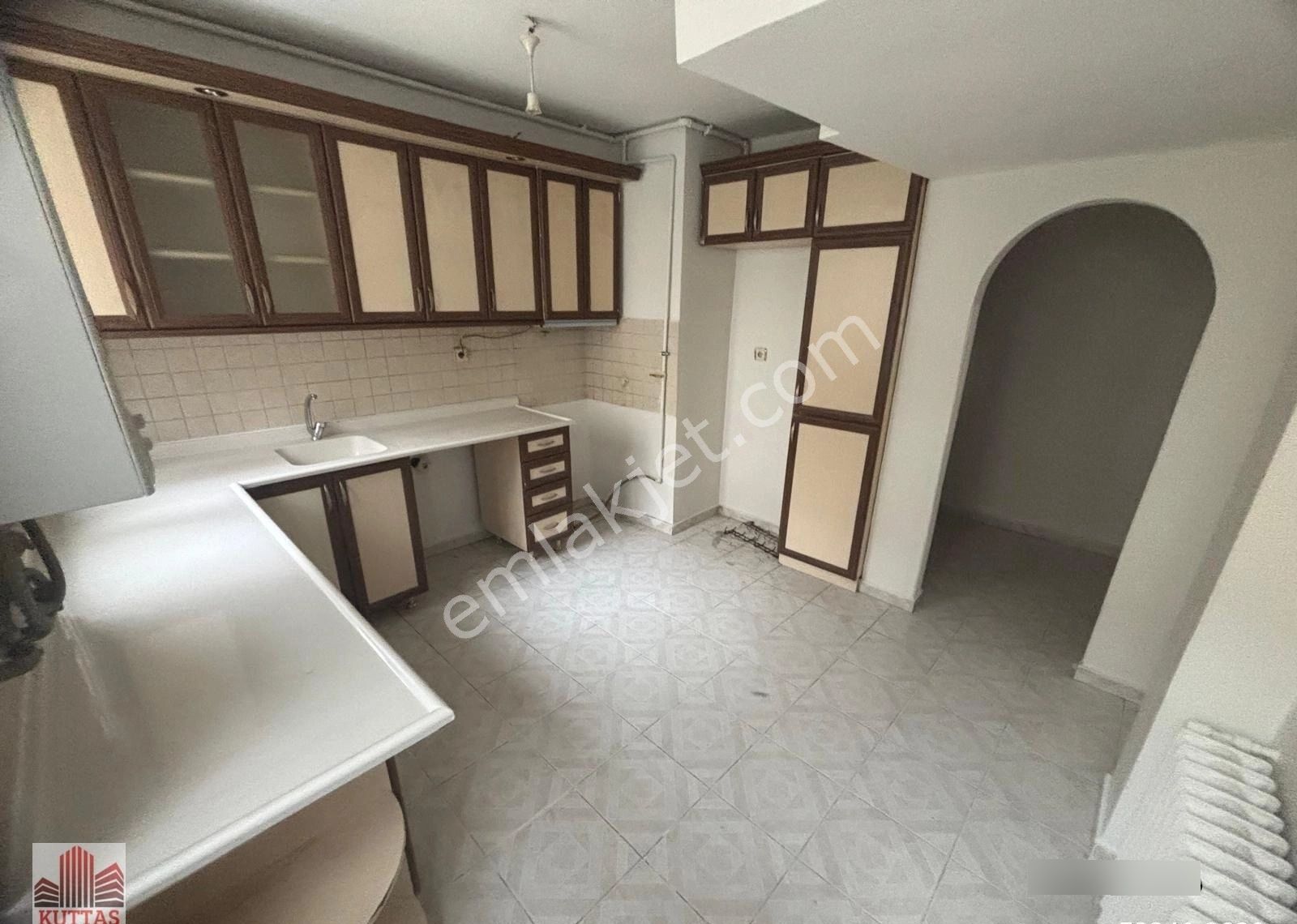 Kuttaş'tan İsrailevlerinde Bahçe Katı 2+1 Kiralık Daire - Görsel 13