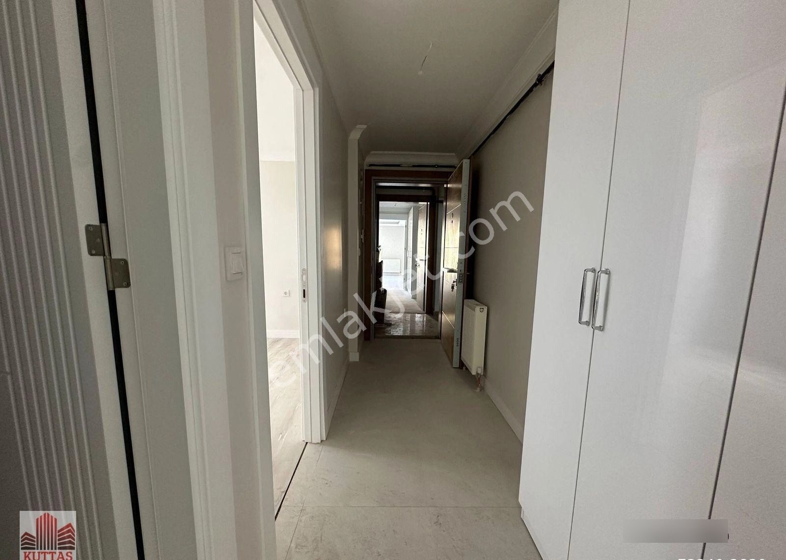 Kuttaş Emlak'tan 0 Binada Katta 1+1 Ön 50 M2 Metro Yakını Kombil - Görsel 13