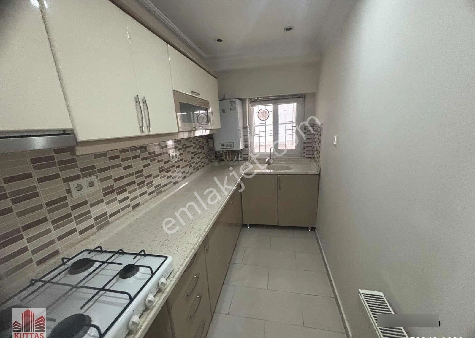 Kuttaş'tan Bahçeli'de Kot 1 İçi Yapılı 2+1 Metro Yakını Daire - Görsel 19