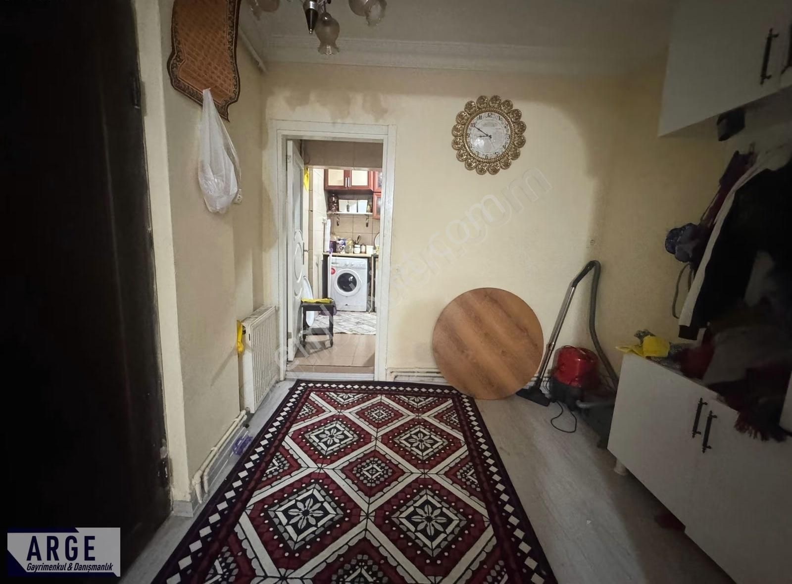 Fethiye Caddesi 100 M2 2+1 Satılık Daire - Görsel 10