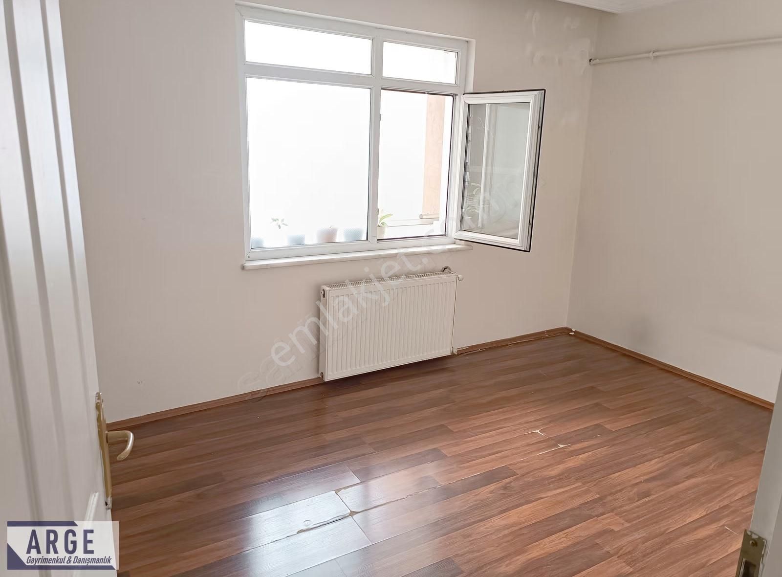 Rami Cuma Mh'de, 2+1, 100m2, 2.kat, Otoparklı, Kiralık Daire - Görsel 5