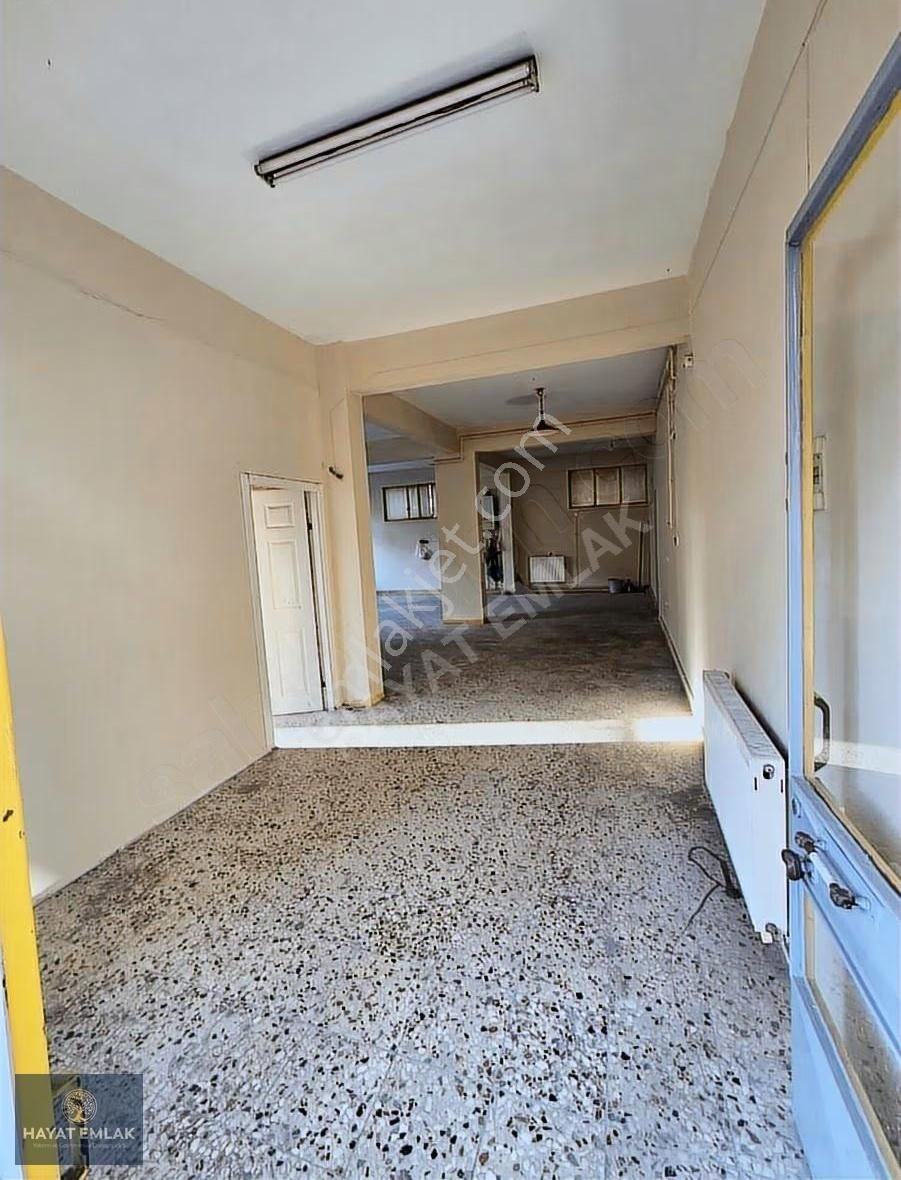 Aydıntepe Merkezi Konumda Satılık Dükkan - Görsel 16