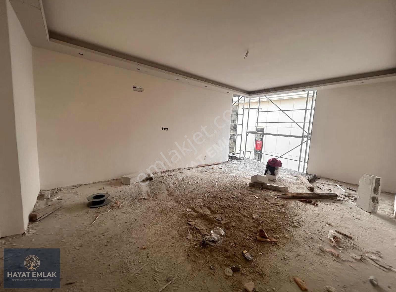 Tuzla Marina Karşısı 2+1 Satılık Daire - Görsel 18