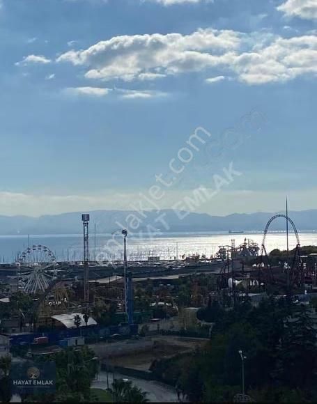 Tuzla Marina Karşısı 2+1 Satılık Daire