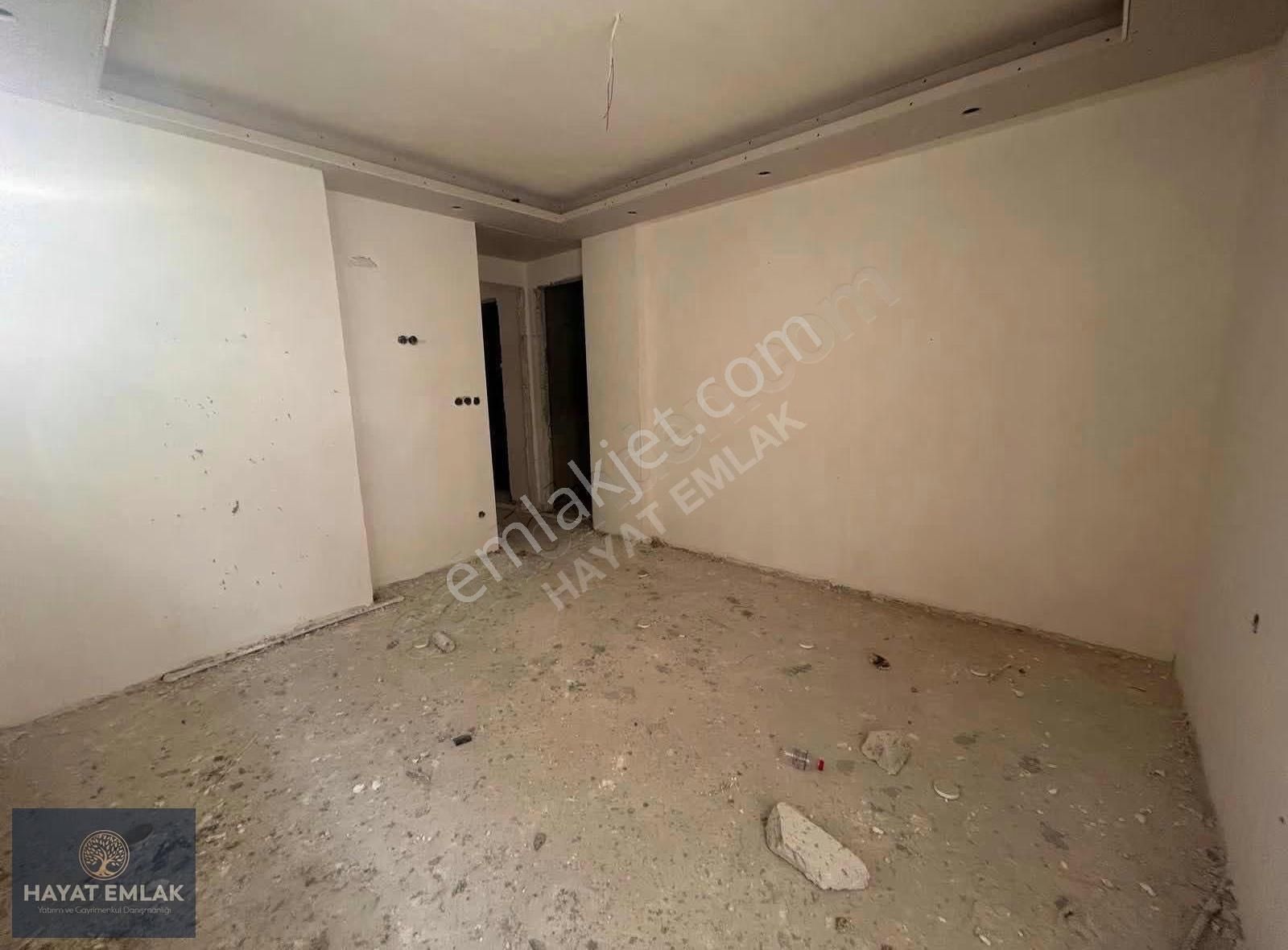 Tuzla Marina Karşısı 2+1 Satılık Daire - Görsel 9