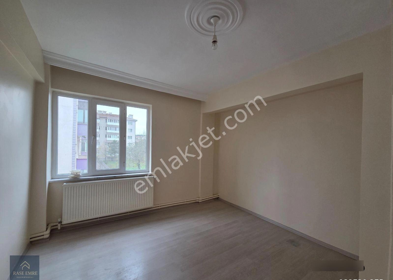 Edirne 1.murat İlhami Ertem Cad.aydınlık Ferah Kiralık 3+1 Daire - Görsel 12