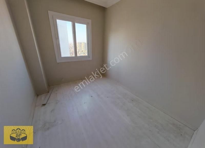 Seyhan/mithatpaşa Metro Yolunda 3+1 Kapalı Mutfak+çift Banyolu - Görsel 11