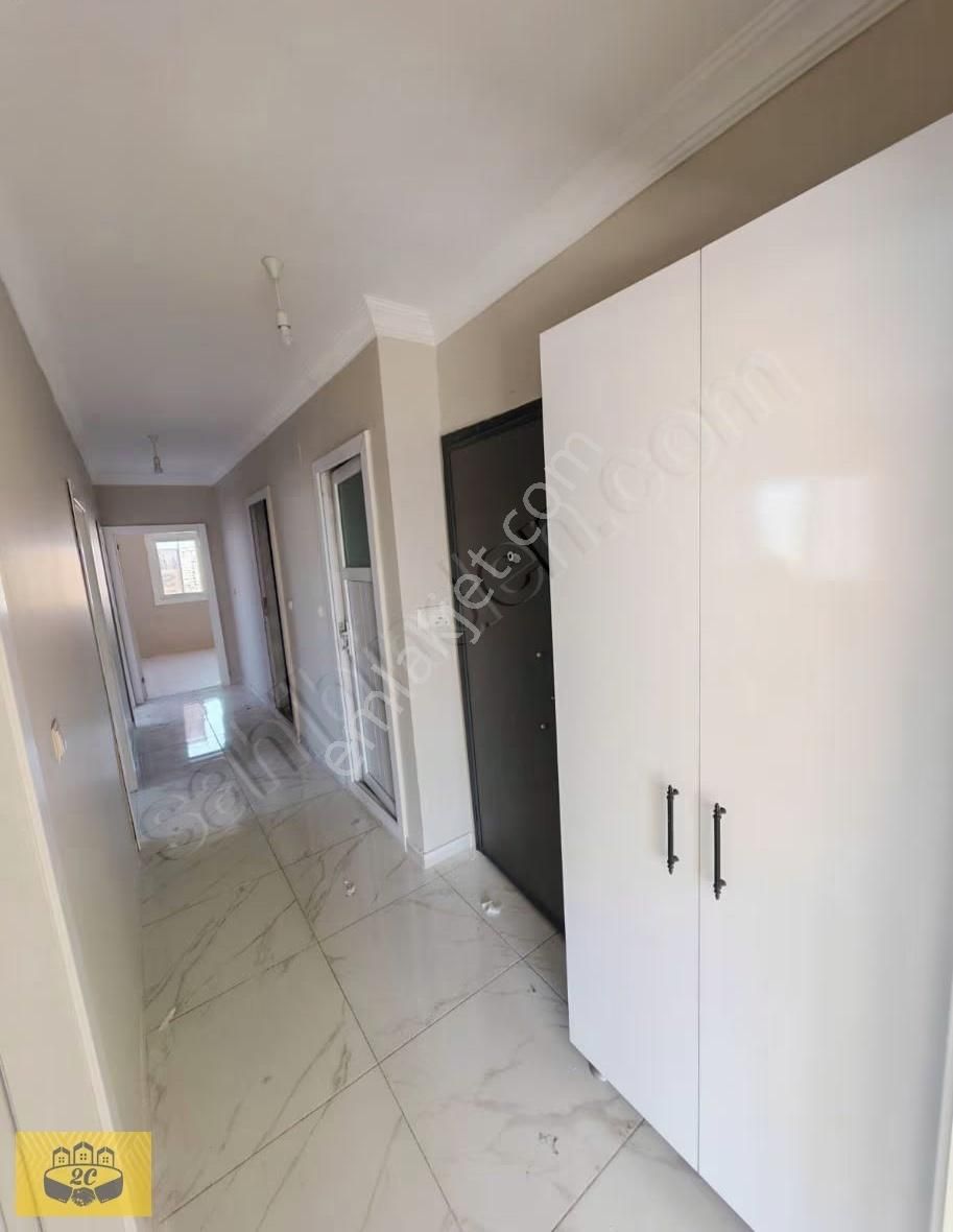 Seyhan/mithatpaşa Metro Yolunda 3+1 Kapalı Mutfak+çift Banyolu - Görsel 4