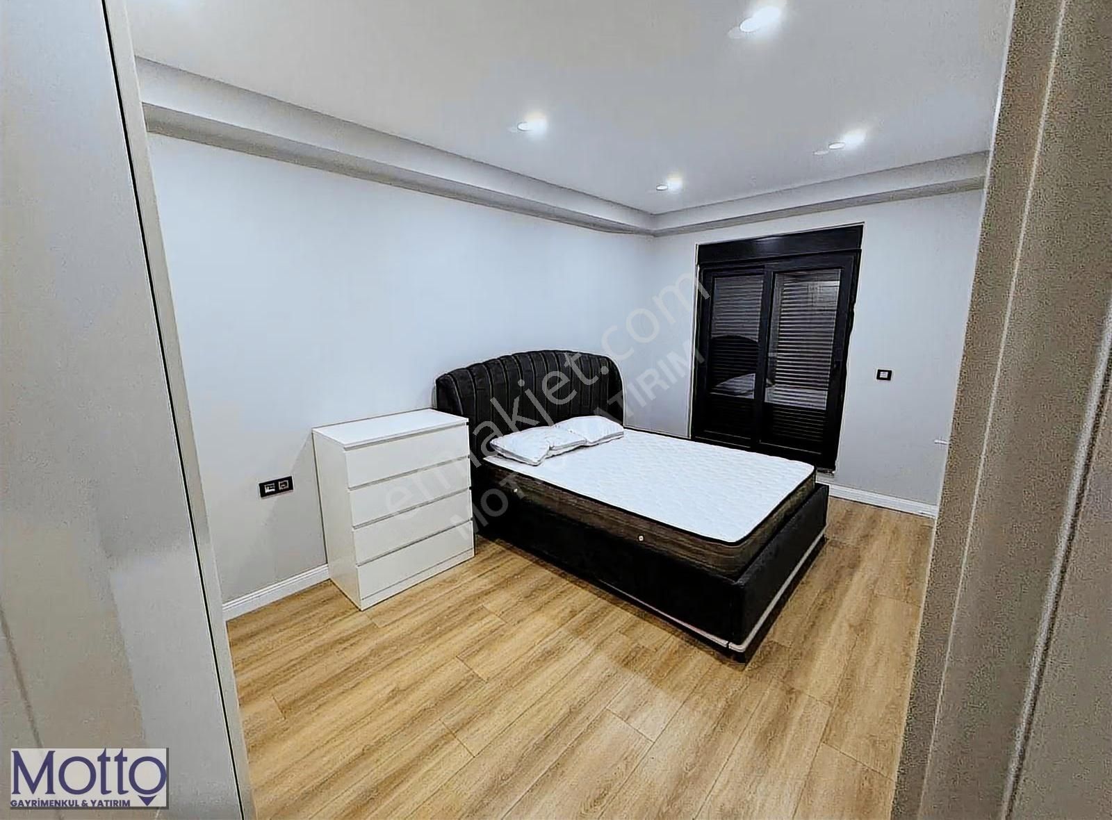 Zamur İnş. Kalitesi İle Satılık 2+1 Eşyalı Daire - Görsel 27