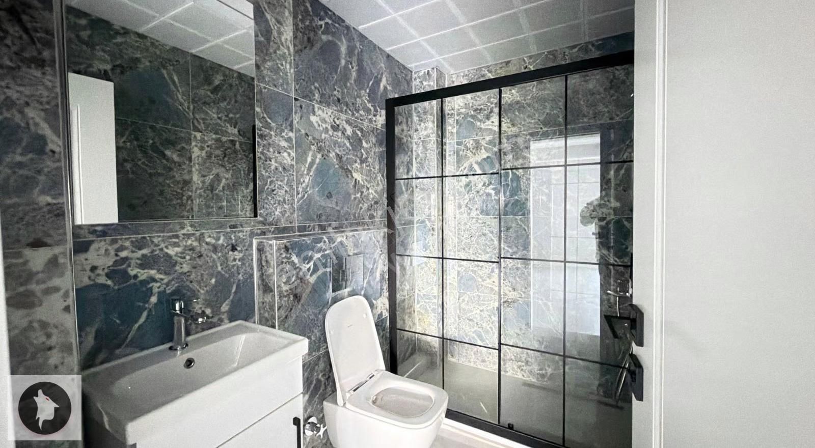 Menemende Satılık Villa Süleymanlıda Doğa İçinde Lüks Villa 3+2 - Görsel 20