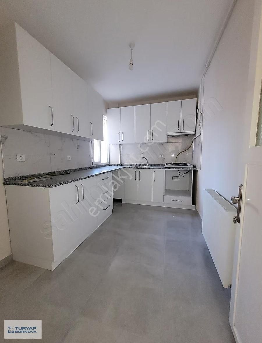 Ege Üniversitesi Ve Evka3 Metro Yakını Bakımlı Kiralık Daire - Görsel 26