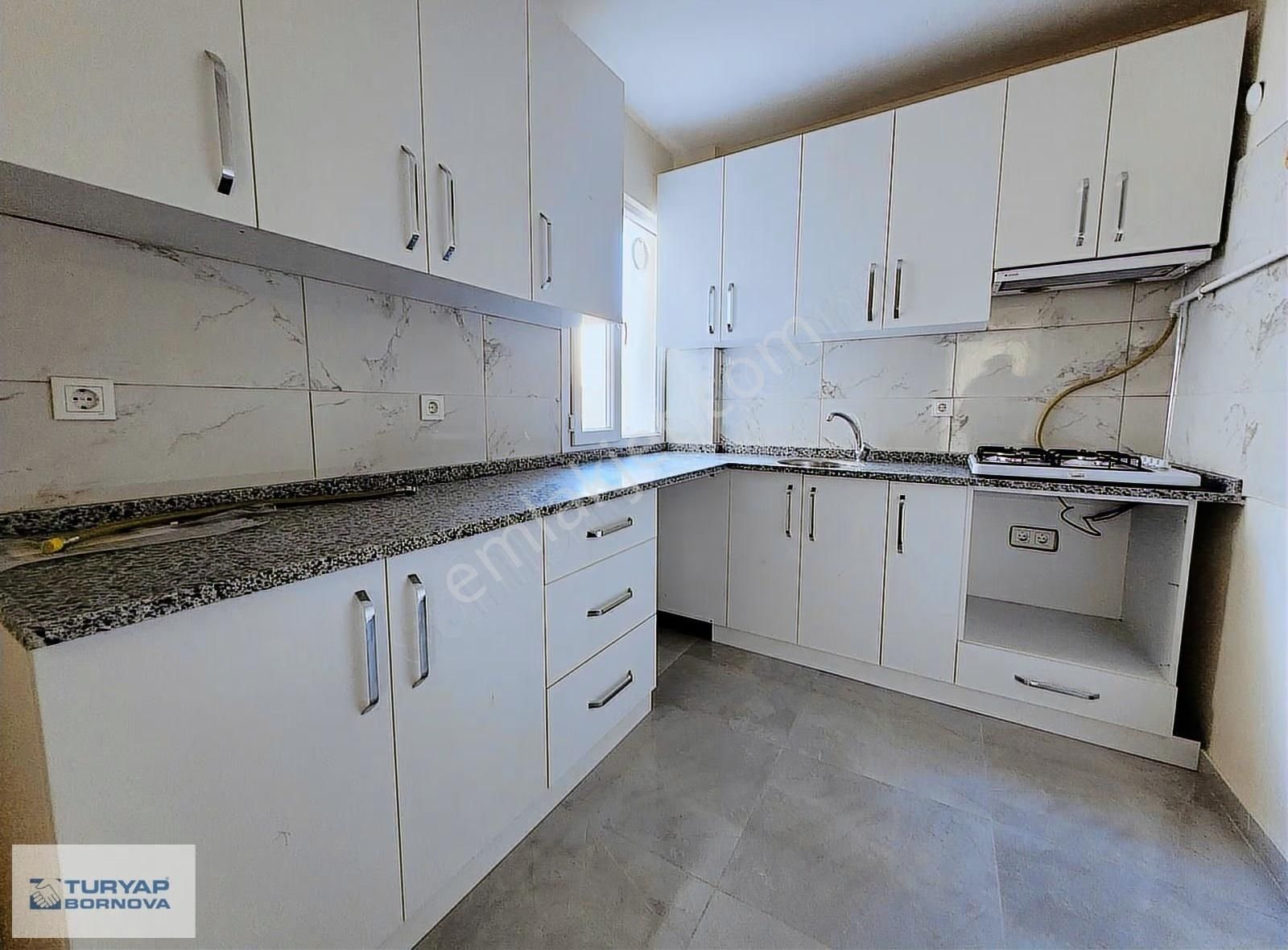 Ege Üniversitesi Ve Evka3 Metro Yakını Bakımlı Kiralık Daire - Görsel 18