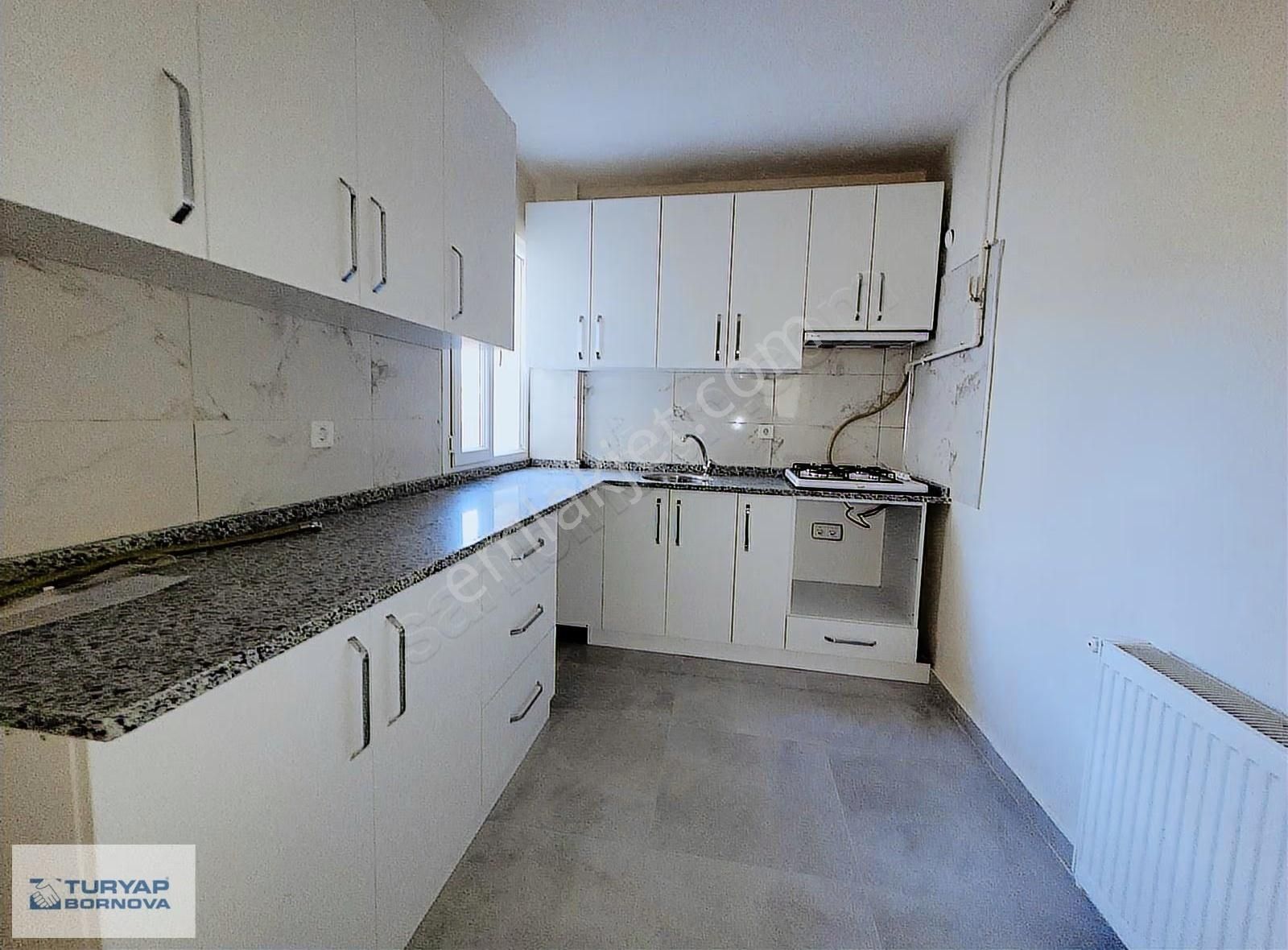 Ege Üniversitesi Ve Evka3 Metro Yakını Bakımlı Kiralık Daire