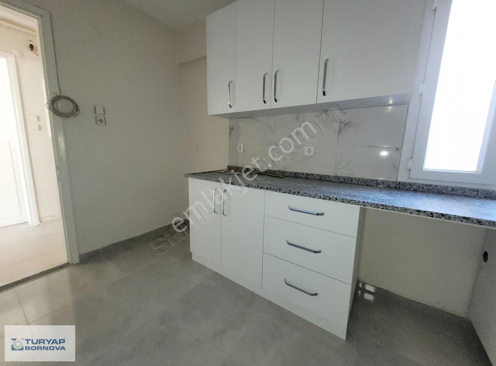 Ege Üniversitesi Ve Evka3 Metro Yakını Bakımlı Kiralık Daire - Görsel 33