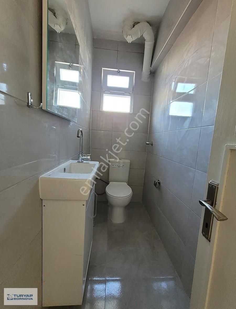 Ege Üniversitesi Ve Evka3 Metro Yakını Bakımlı Kiralık Daire - Görsel 20