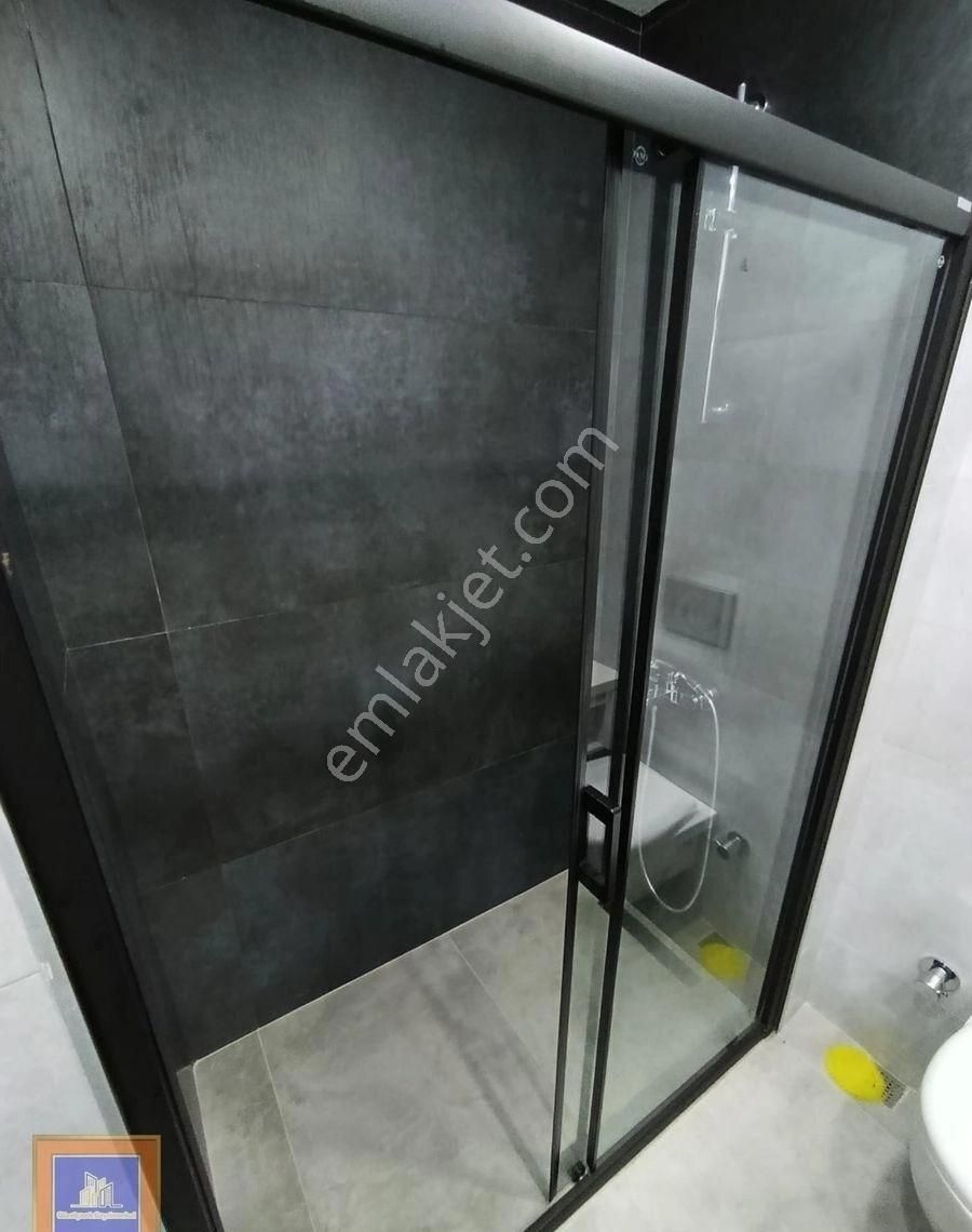 Sürekli Boş Kiralık Havuzlu Sitede Müstakil Villa Sahile 1300m - Görsel 15