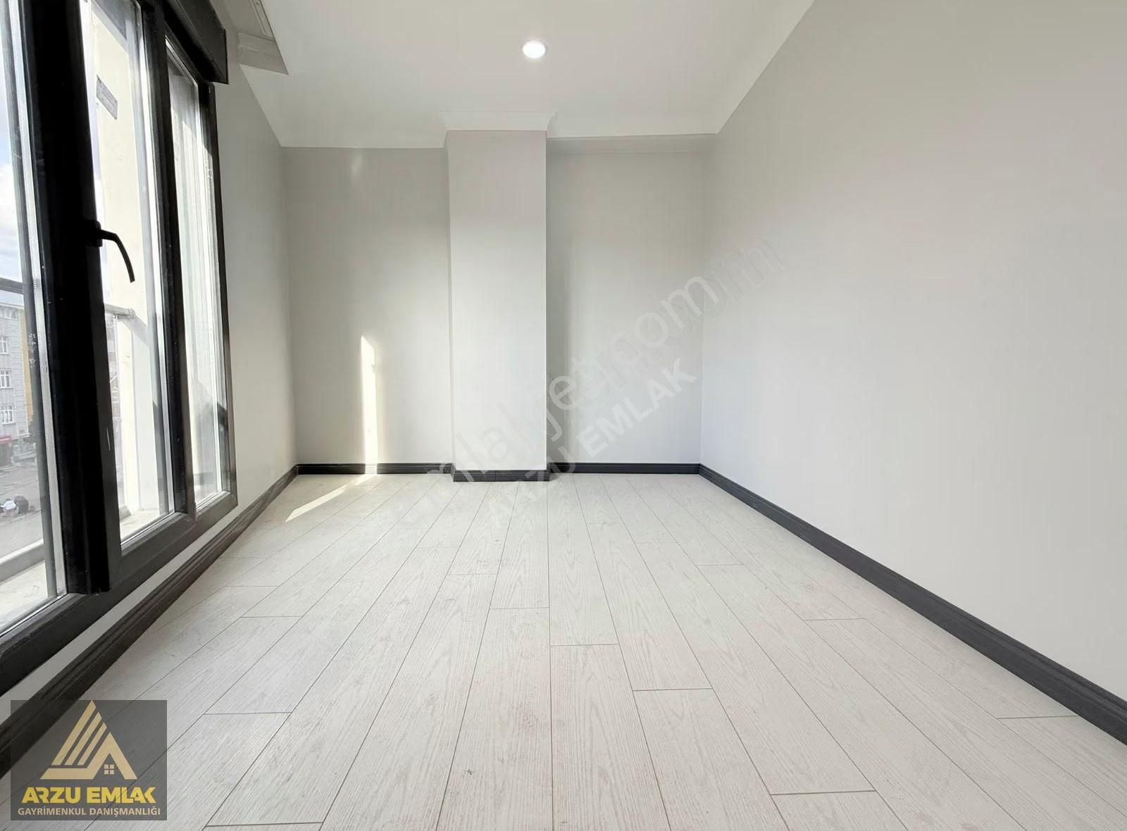 Arzu Emlaktan Yunusemre Mah Cadde Üstü Asansörlü Sıfır 2+1 Daire - Görsel 26