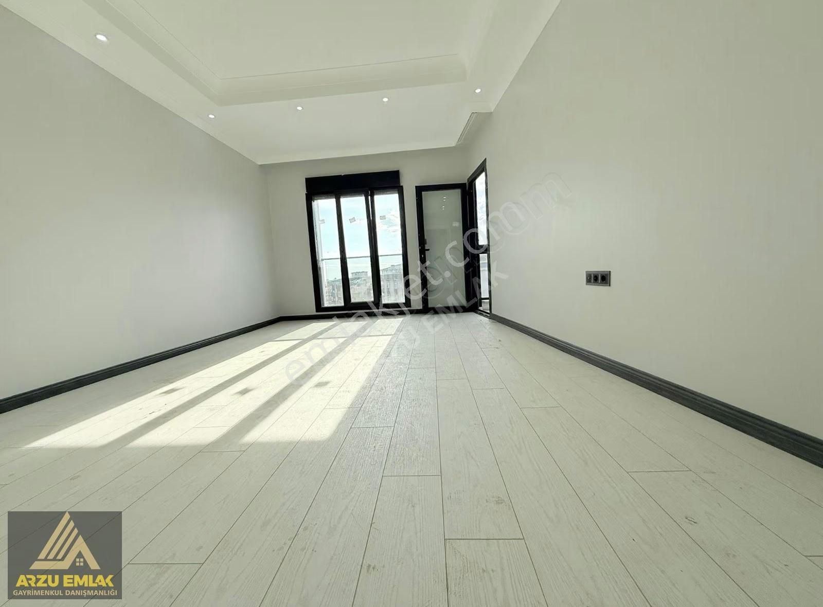 Arzu Emlaktan Yunusemre Mah Cadde Üstü Asansörlü Sıfır 2+1 Daire - Görsel 33