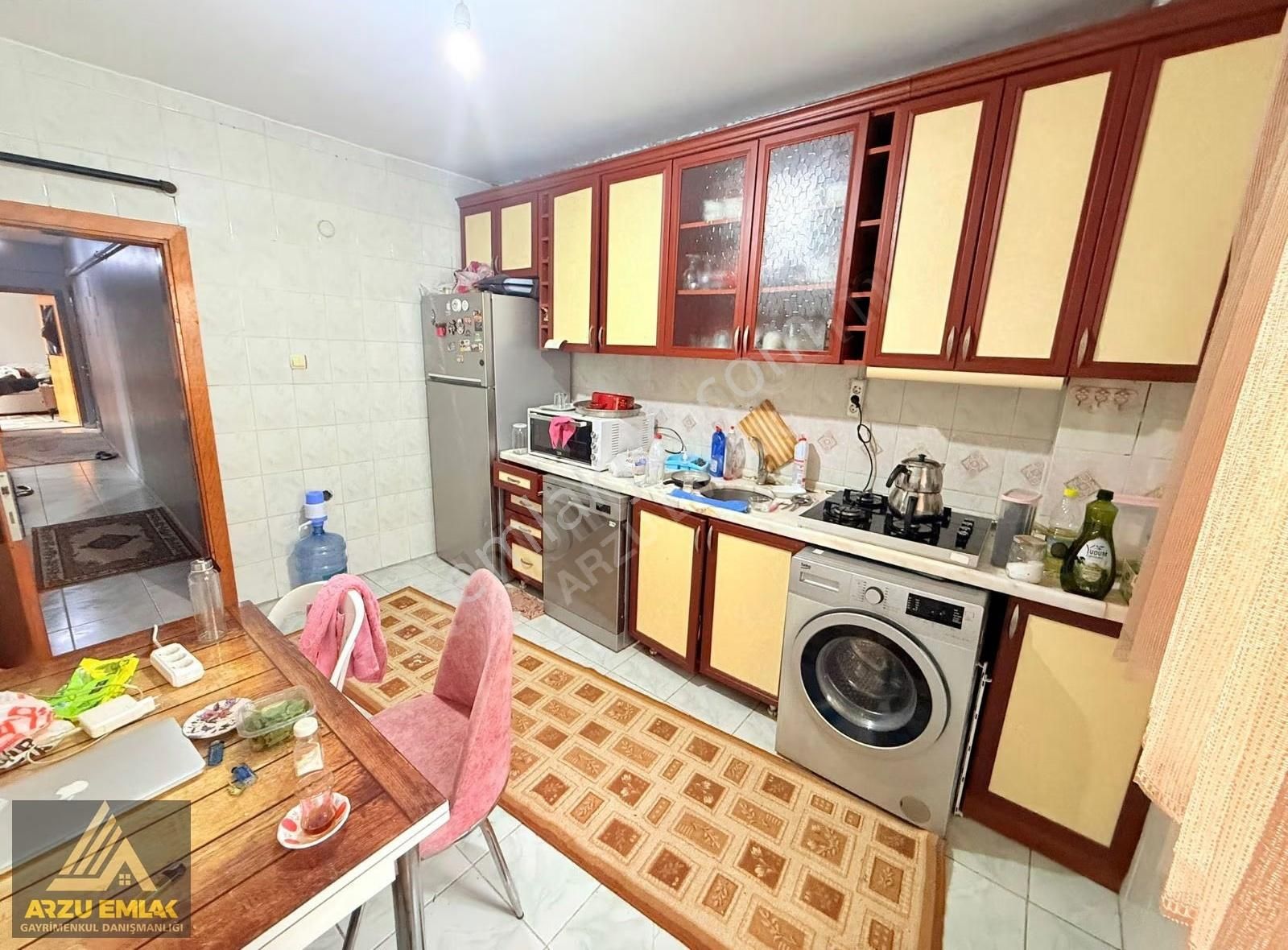 Arzu Emlaktan 75.yıl Mah Satılık Asansörlü 2+1iki Balkonlu Daire - Görsel 9