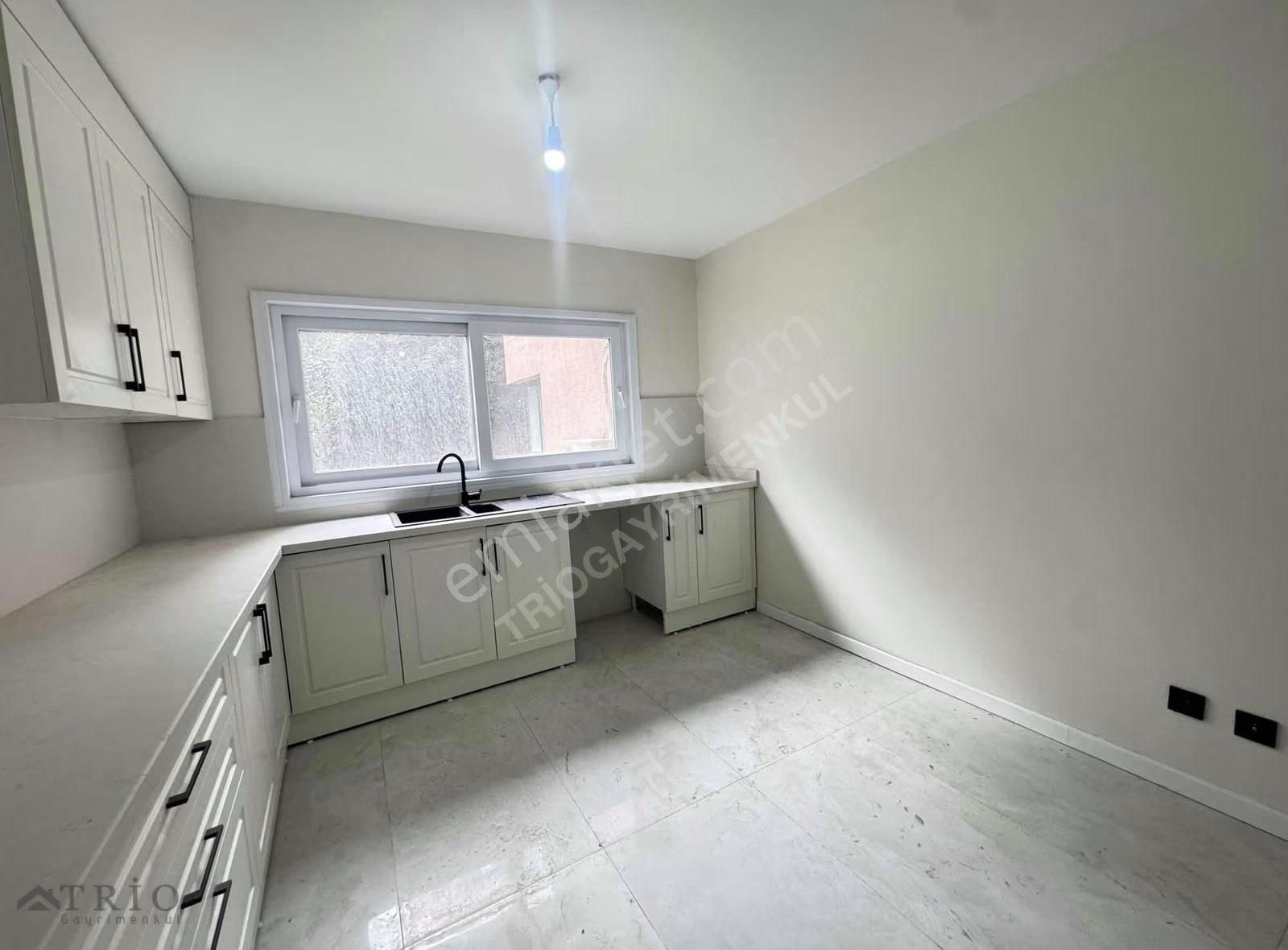 Bahçeşehir Funda Evleri Full Tadilatlı 3+1 Boş Satılık Daire - Görsel 13