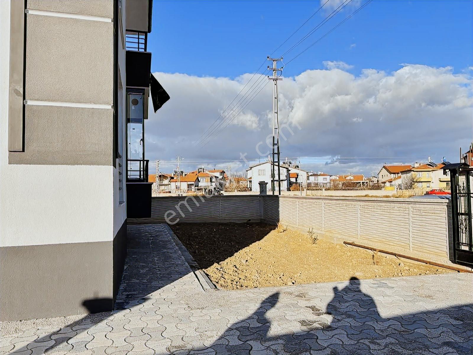 Karaaslan Mahallesinde Aydınlık Ve Ferah Üç Cepheli 2+1 Daire - Görsel 24