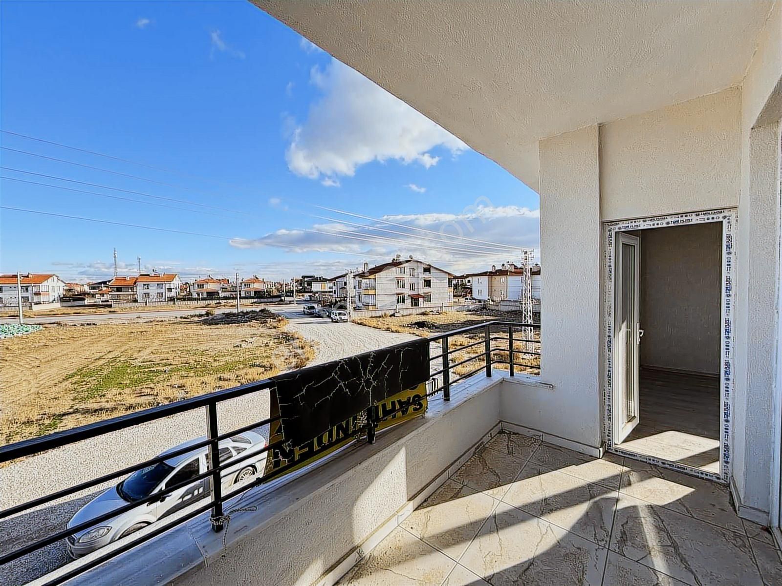 Karaaslan Mahallesinde Aydınlık Ve Ferah Üç Cepheli 2+1 Daire - Görsel 10