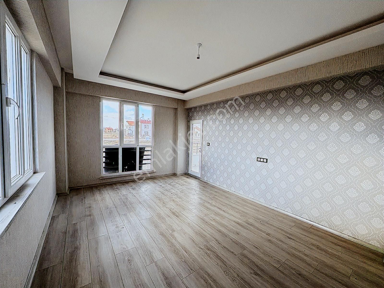 Karaaslan Mahallesinde Müstakil Tadında, Üç Cepheli 2+1 Daire - Görsel 3