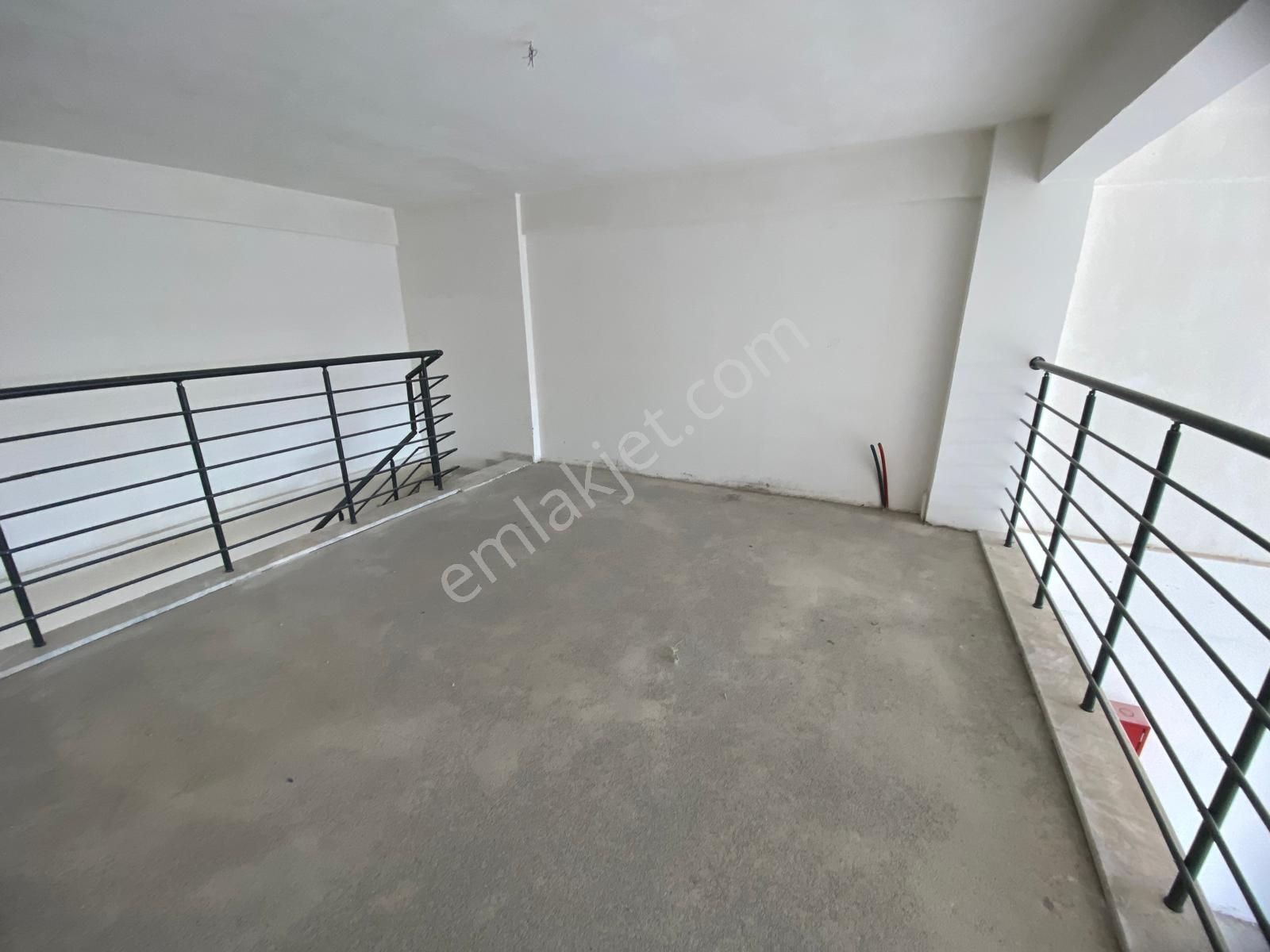 Sahibinden 3 Katlı Satılık Dükkan Karacaören Sanayi Sitesinde - Görsel 9