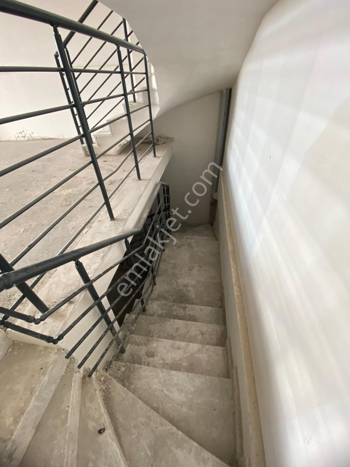 Sahibinden 3 Katlı Satılık Dükkan Karacaören Sanayi Sitesinde - Görsel 12