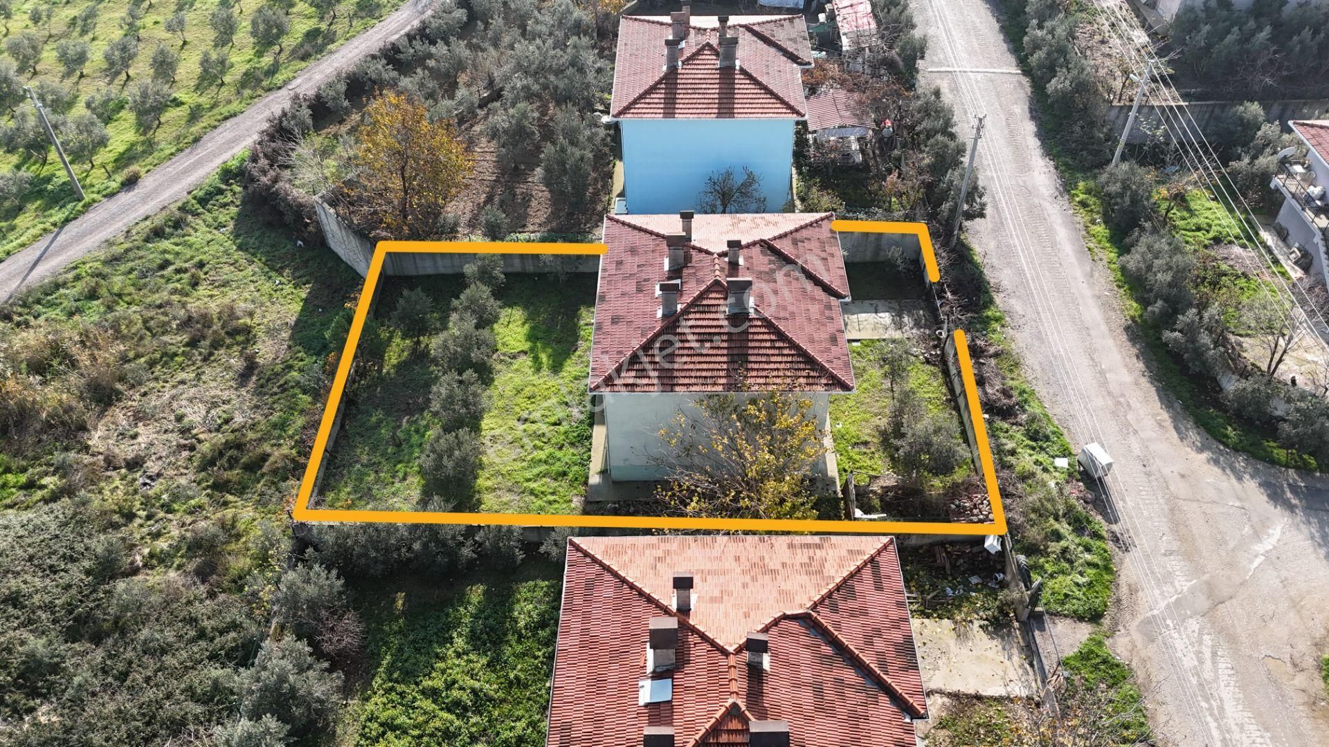 Bulgurcada 525 M2 Köşe Arsa İçinde 2katlı Ev Depo Menderes İzmir