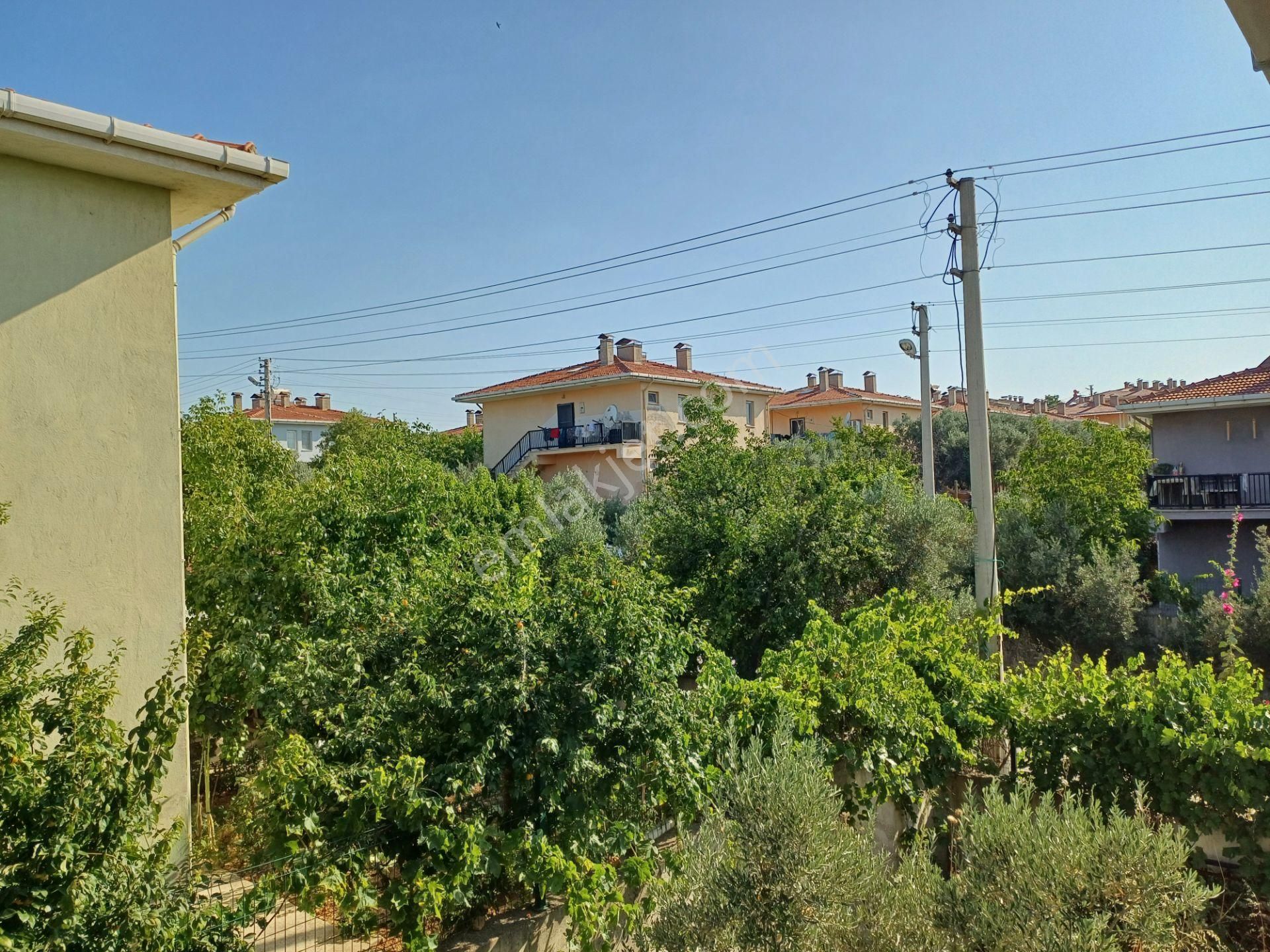 Bulgurcada 525 M2 Köşe Arsa İçinde 2katlı Ev Depo Menderes İzmir - Görsel 27