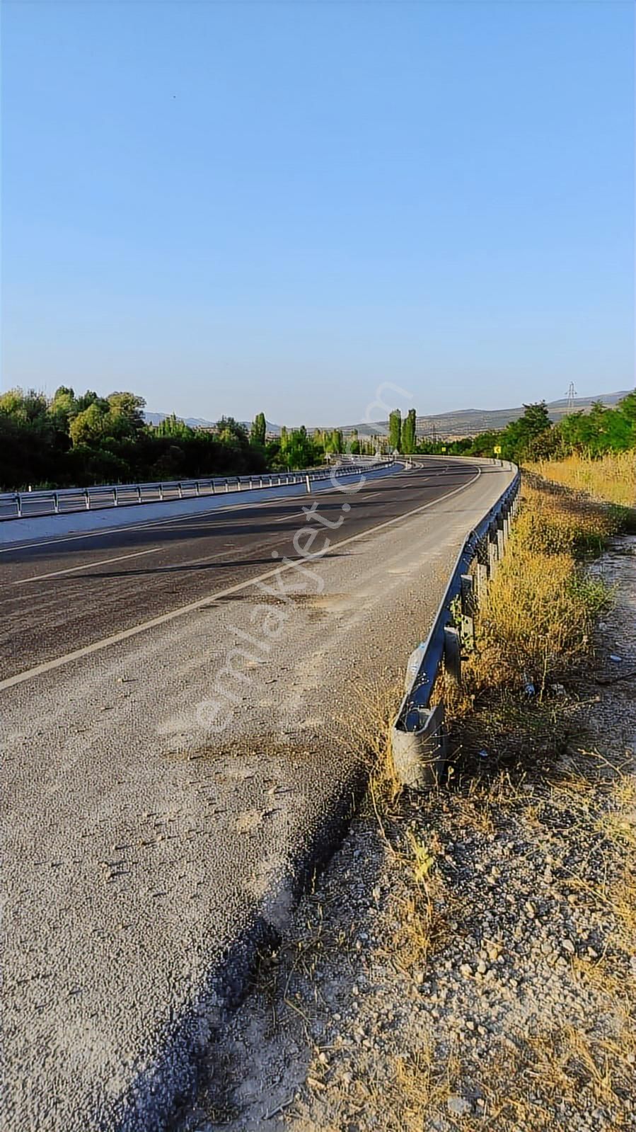 Özpınar ,dan Çavuş Köyü Satılık Tarla 19 800 M2 Su-yol Var - Görsel 8