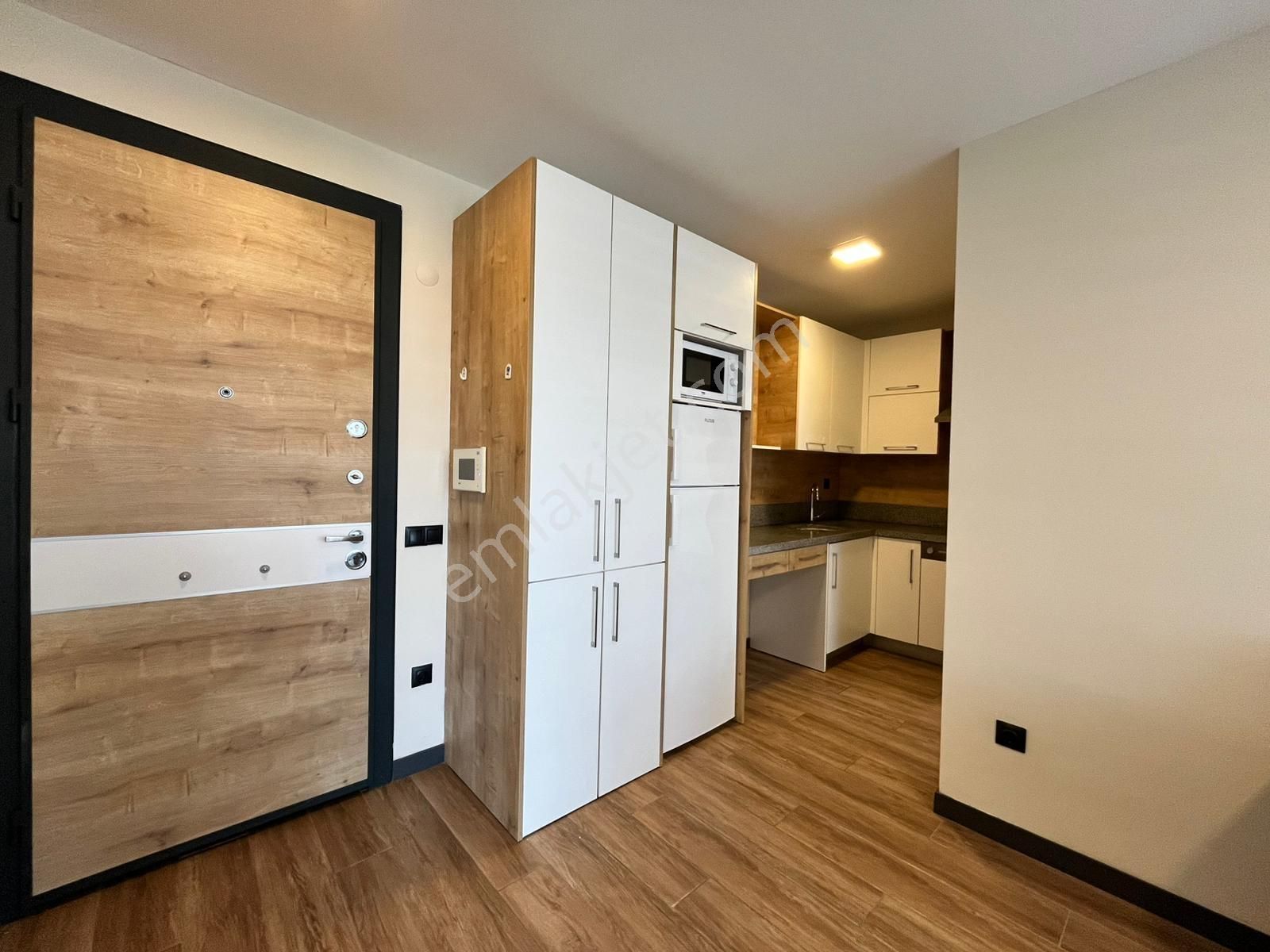 Yaşam Gmden Havuzlu Güvenlikli Sitede Eşyalı Kiralık 2+1 Daire - Görsel 10