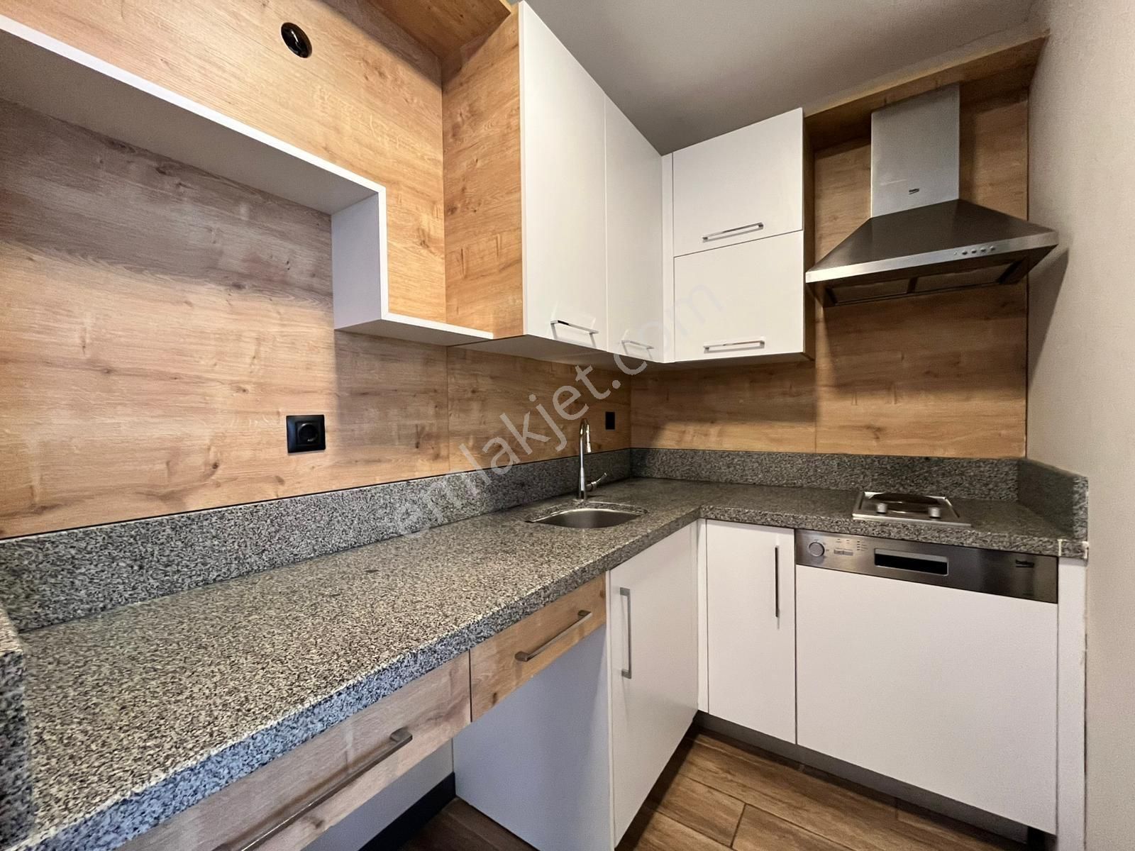 Yaşam Gmden Havuzlu Güvenlikli Sitede Eşyalı Kiralık 2+1 Daire - Görsel 11