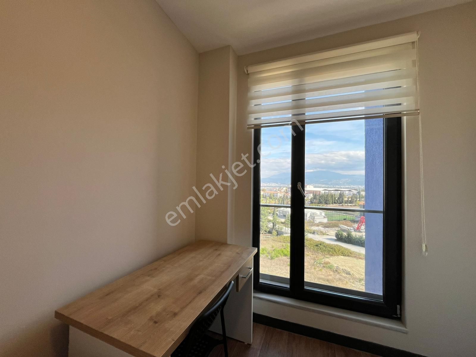 Yaşam Gmden Havuzlu Güvenlikli Sitede Eşyalı Kiralık 2+1 Daire - Görsel 2
