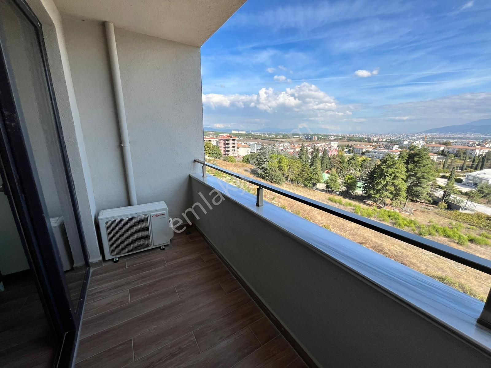 Yaşam Gmden Havuzlu Güvenlikli Sitede Eşyalı Kiralık 2+1 Daire - Görsel 13